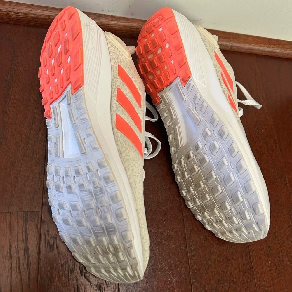 ADIDAS
DURAMO 9
sneakers for women
AUTHENTIC
US size 8.5 light grey pink strips - Picture 12 of 12